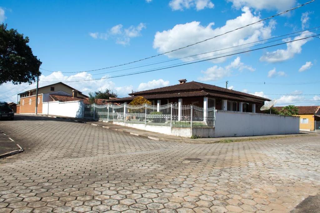 Pousada Casa Da Vo Dita Ouro Fino (Pouso Alegre) Exterior foto